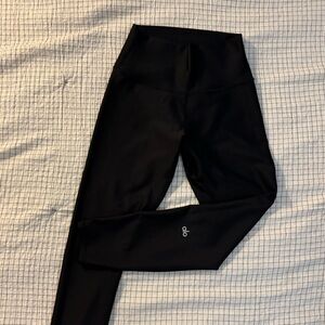 ALO Yoga Black Leggings - Small